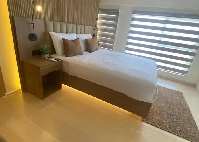 Edsa Heights Unit 3405 Cozy One Bedroom Penthouse Unit Aparthotel Manila