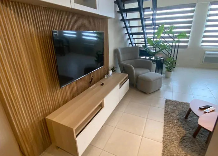 Edsa Heights Unit 3405 Cozy One Bedroom Penthouse Unit Aparthotel